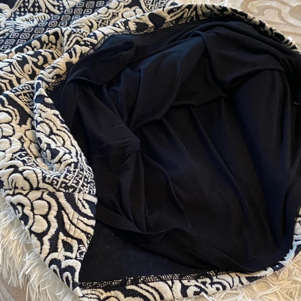 Anthropologie Black Ivory Jacquard Dress Size S Structured Fit & Flare NWT - Picture 11 of 13